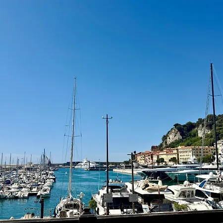 Escapade Niçoise Au Port Cosy Pour 2 Nice